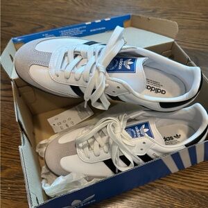 Adidas Originals Samba in White and Black